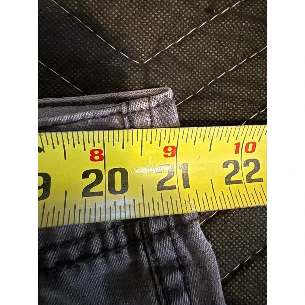 Levi's Red Tab Cargo Shorts Mens W40 Grey Camo Y2K Cotton Utility